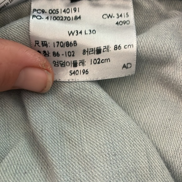 2 Pairs Men’s Levis 34x30 - Picture 4 of 8